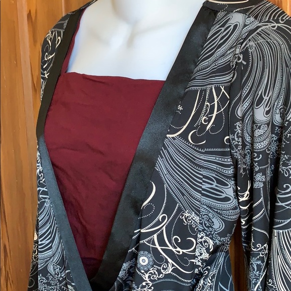 Do & Be Kimono Wrap Top/Robe - Picture 5 of 11